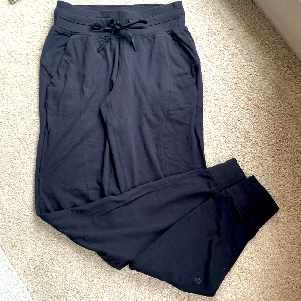 Lululemon Ready to Rulu pants